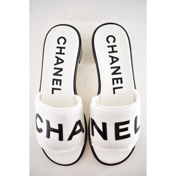 Chanel 24C White Black CHA NEL Letter Logo Mule Slide Block Heel Sandal 40.5 - Picture 12 of 16